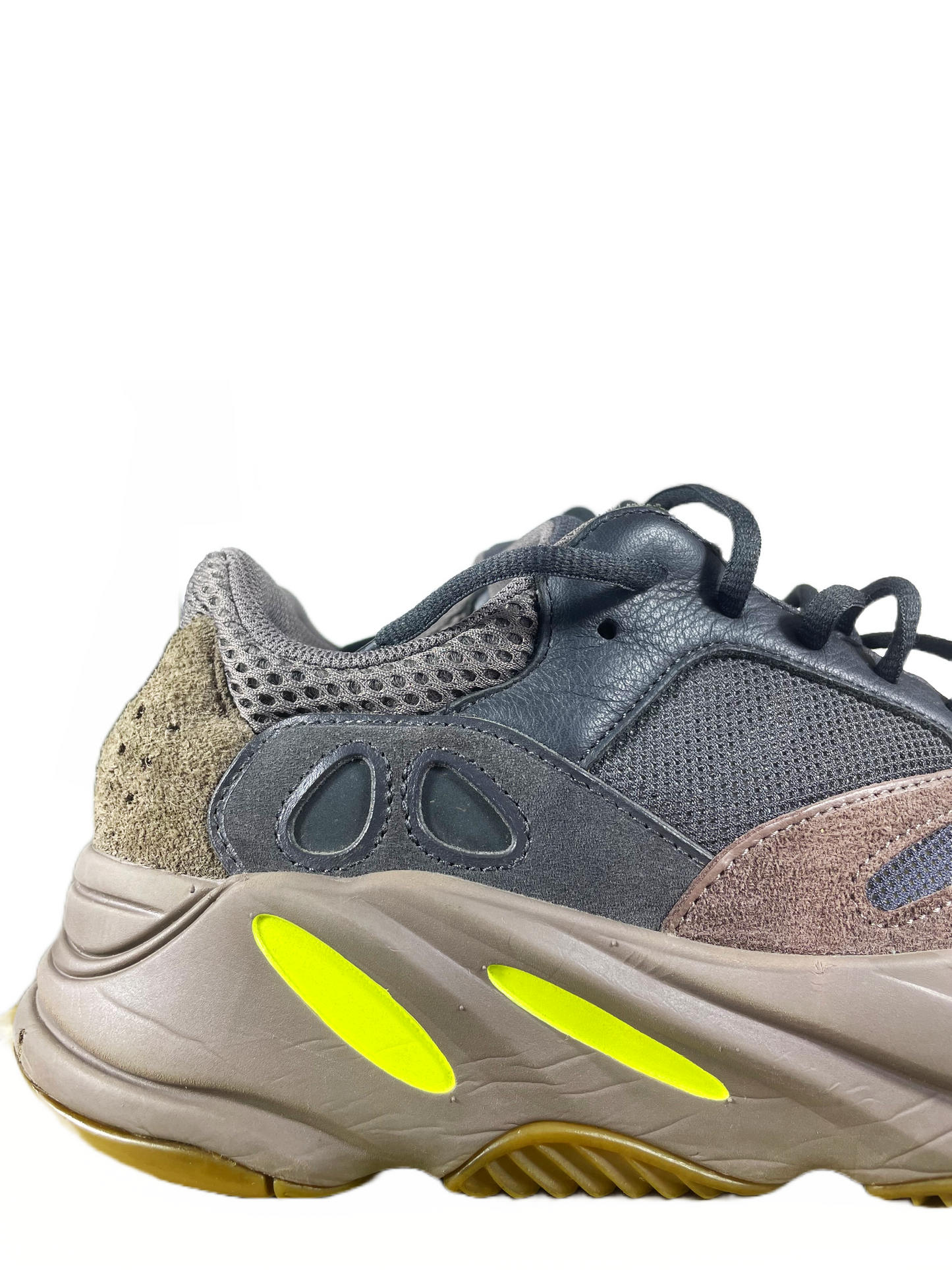 Adidas Yeezy Boost 700 "Mauve"