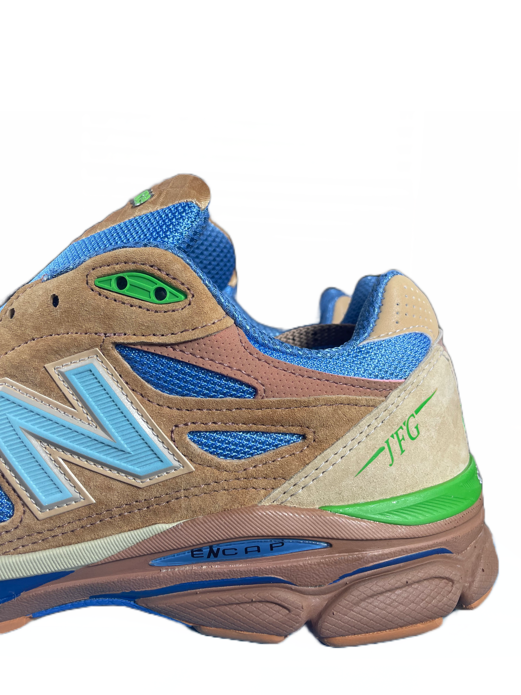 Joe Fresh Goods x New Balance 990v3 &quot;Outside Clothes&quot;